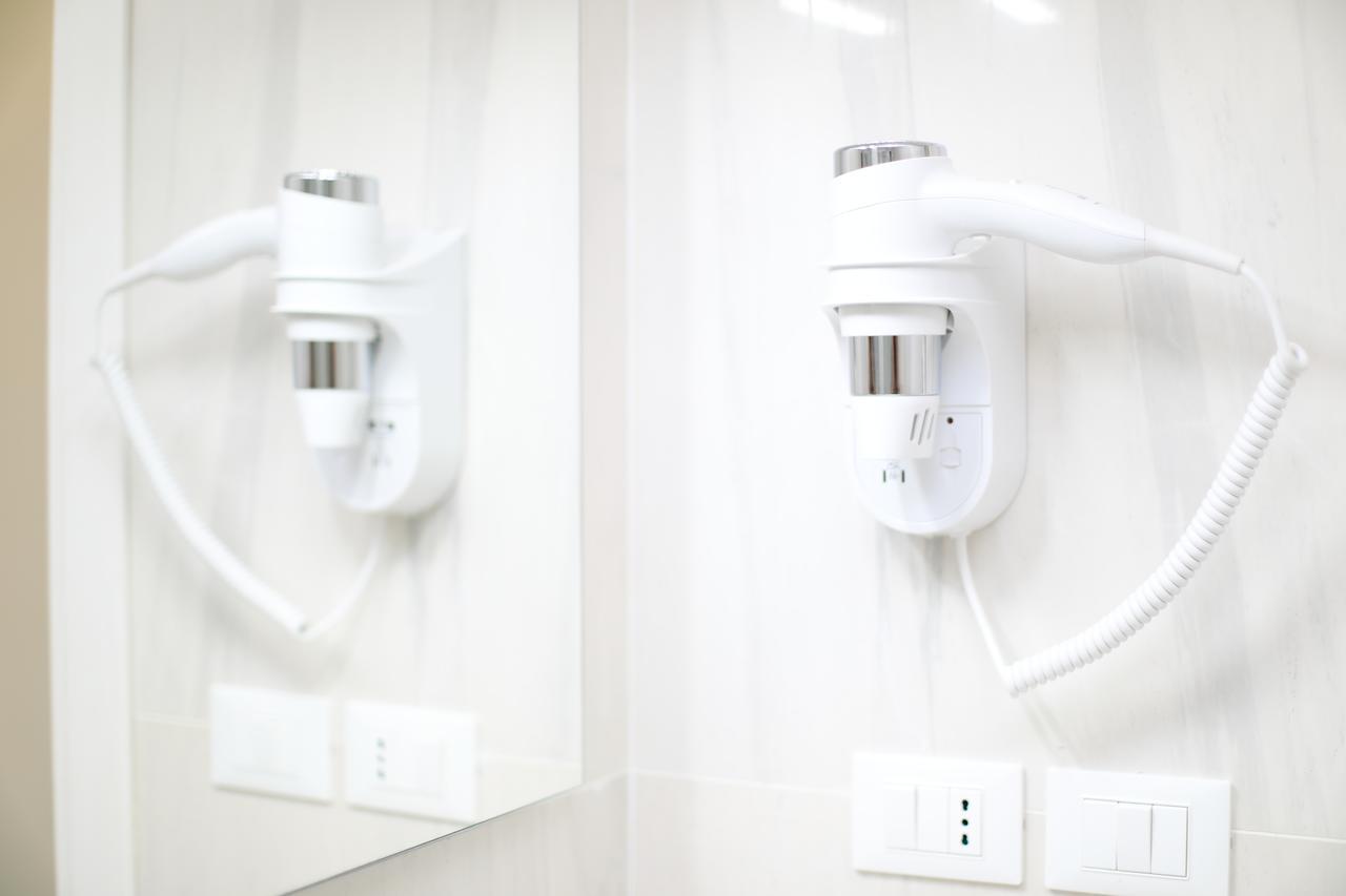 White Aurora Rooms Porto Cesareo Bagian luar foto
