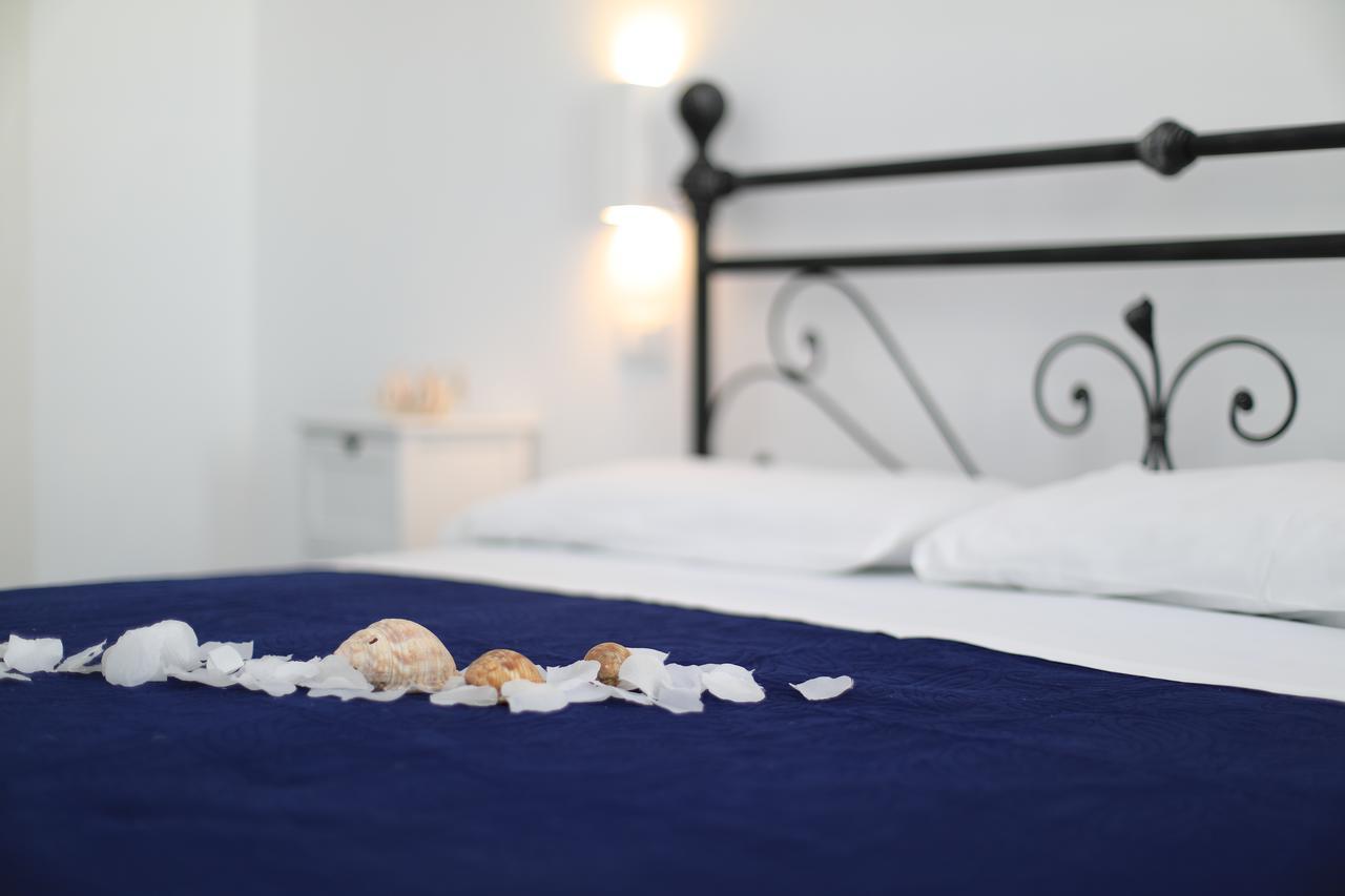 White Aurora Rooms Porto Cesareo Bagian luar foto